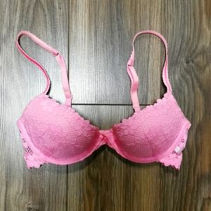 H&M Bubblegum Pink Lace Push Up Bra, 32B